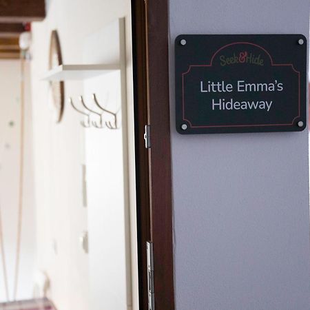Seek And Hide - Little Emma'S Hideaway Braşov Dış mekan fotoğraf